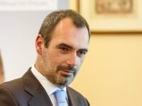 ΚΑΤΣΑΝΙΩΤΗΣ:  “Τα σχολεία μπορούν και πρ...