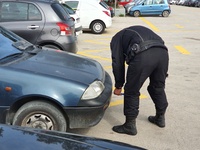 Κλήσεις και αφαίρεση πινακίδων στο άναρχ...