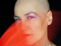 Η ηθοποιός Αθηνά Παππά μιλάει για τη μάχ...