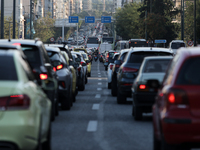 Τέλη κυκλοφορίας 2025: Πότε αναρτώνται κ...