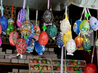 Πάτρα: Το εορταστικό ωράριο των εμπορικώ...