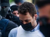 Γλυκά Νερά: "Η μητέρα της Καρολάιν ...