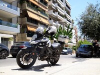 Οικογενειακή τραγωδία στη Νέα Σμύρνη: Πα...