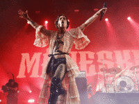 Με αέρα rock stars η πρώτη εμφάνιση των ...