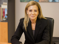 Κατερίνα Σολωμού για Σημίτη: Ανήκει σε μ...