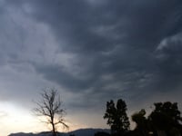 Κακοκαιρία: Ισχυρές βροχές και καταιγίδε...