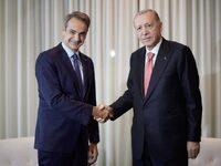 Συνάντηση Μητσοτάκη με Ερντογάν στην Άγκ...