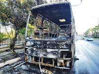 Έκαψαν με μολότοφ τρία λεωφορεία έξω από...