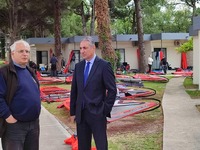 6η ΥΠΕ: Εξεταστήριο με γιατρό και νοσηλε...