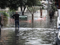 Αθήνα: Άνοιξε ο Κηφισός - Κλειστά σχολεί...