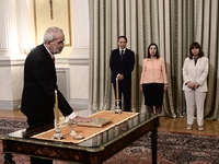 Εκλογές 2023: Ορκίστηκε υπηρεσιακός πρωθ...