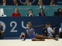 Παρίσι 2024: Η «βασίλισσα» Σιμόν Μπάιλς ...