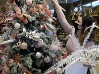 SMS 13033: Τι κωδικό στέλνουμε για αγορέ...