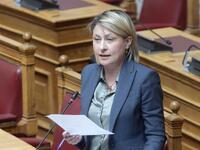 Χριστίνα Αλεξοπούλου: Στη Βουλή τα αιτήμ...