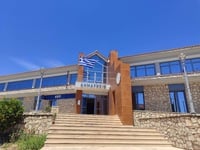Εγκαινιάζεται το νέο Δημαρχείο Ερυμάνθου...