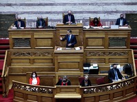 Διαμάχη στη Βουλή για την υπόθεση Λιγνάδ...