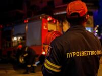 Φωτιά σε διαμέρισμα στη Μάρνη - Απεγκλωβ...