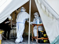 Κορωνοϊός: Νέα μέτρα εξετάζει η κυβέρνησ...