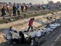 Iράν: Τα "μαζεύουν" για τη μηχ...