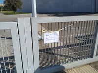 "Βρήκα την πόρτα σου κλειστή" ...