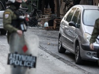 Με μώλωπες, εκδορές και κολάρο ο Ινδαρές...