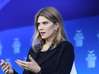 Εύα Καϊλή: Το «αγκάθι» με τη βαλίτσα που...