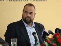 Βασίλης Αϊβαλής: Η Πάτρα τώρα σε χρειάζε...