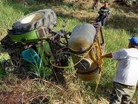 Αχαϊα: Ανετράπη τρακτέρ στο Μαζαράκι - Τ...