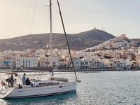 Τρία κυκλαδονήσια που είναι ακόμα πιο όμ...