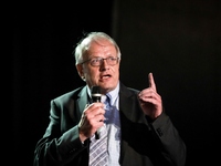 Ο Άκης Τσελέντης είχε προβλέψει το σεισμ...