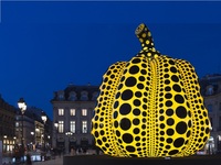 To Παρίσι «αγκαλιάζει» τη σύγχρονη τέχνη...