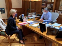 Με τον Πρωθυπουργό συναντήθηκε η Χριστίν...