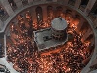 Άγιο Φως: Πώς και πότε θα φτάσει στην Ελ...