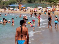 Σε επιφυλακή για τον καύσωνα -Στο "...