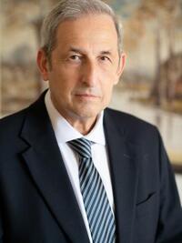 Ο Αντιπρύτανης Φοιτητικής Μέριμνας Διευθ...