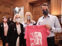 Μπλουζάκι του 8ου Pink the City από τη Λ...