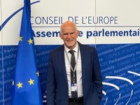 Παπανδρέου: Εκλέχτηκε πρόεδρος της Επιτρ...