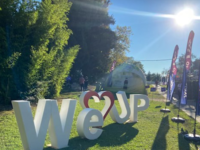 Mε δωρεάν συναυλίες του Πάνου Μουζουράκη...