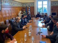 Συνάντηση στη Βουλή των Κατρίνη, Καμίνη ...