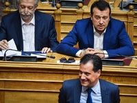 Αντιπαράθεση Γεωργιάδη-Παππά για επάρκει...