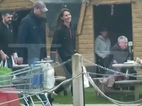 Κέιτ Μίντλετον: Βίντεο από την πρώτη δημ...