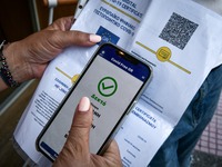 Εμβόλιο: Μπορώ να κινούμαι ελεύθερα αμέσ...