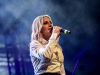 Η Πέγκυ Ζήνα στο thebest.gr: Όσα με δένο...