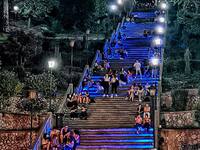 Η πρώτη βραδιά της Πάτρας με μάσκα και κ...