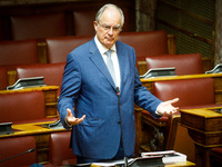 Τηλεφώνημα Τασούλα στον Μπογδάνο: Απαράδ...