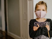 Κορωνοϊός: Πόσους μήνες έχουν αντισώματα...