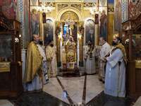 Ο Μητροπολίτης Πατρών συνέστησε να λαμβά...