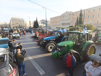 Απόβαση και των μελισσοκόμων στο Σύνταγμ...