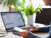 Τέλος η τηλεργασία σε δημόσιο και ιδιωτικό τομέα