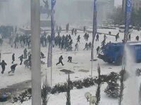 Καζακστάν: Η Γερμανία αναστέλλει τις εξα...